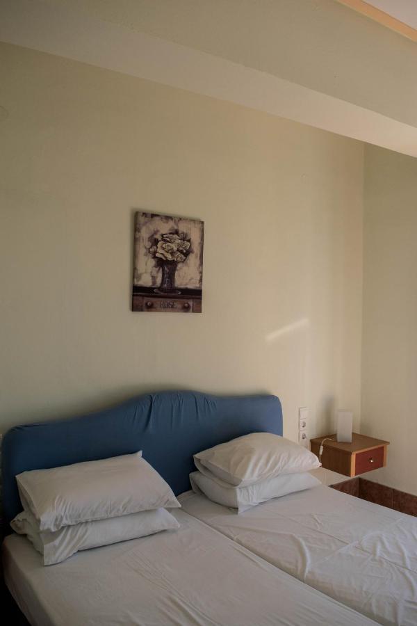 Mirtia Hotel ペフキ エクステリア 写真