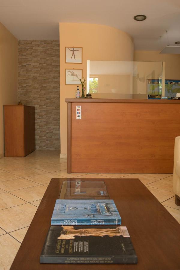 Mirtia Hotel ペフキ エクステリア 写真